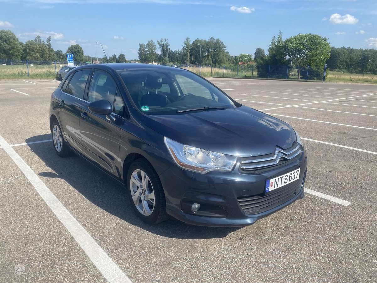 Citroen C4, 1.6 l., Хэтчбек