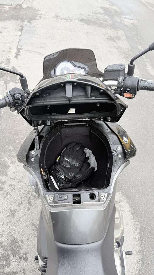 KTM Adventure 850cc, street / classic