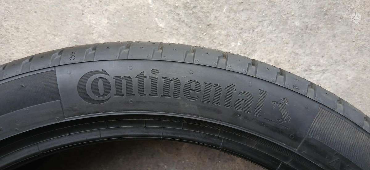 Continental, vasarinės 245/40 R20