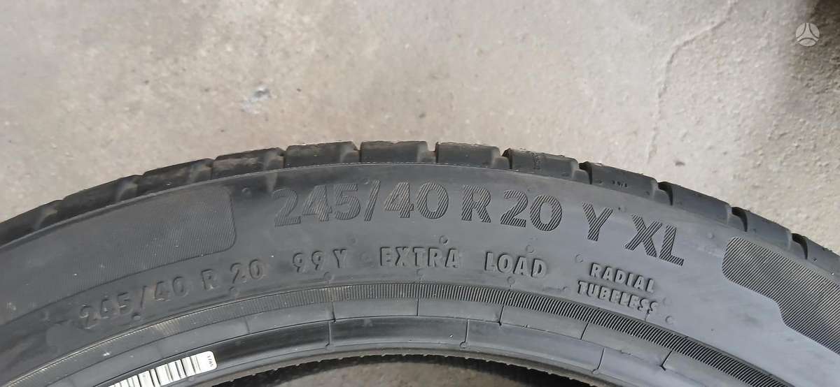 Continental, vasarinės 245/40 R20