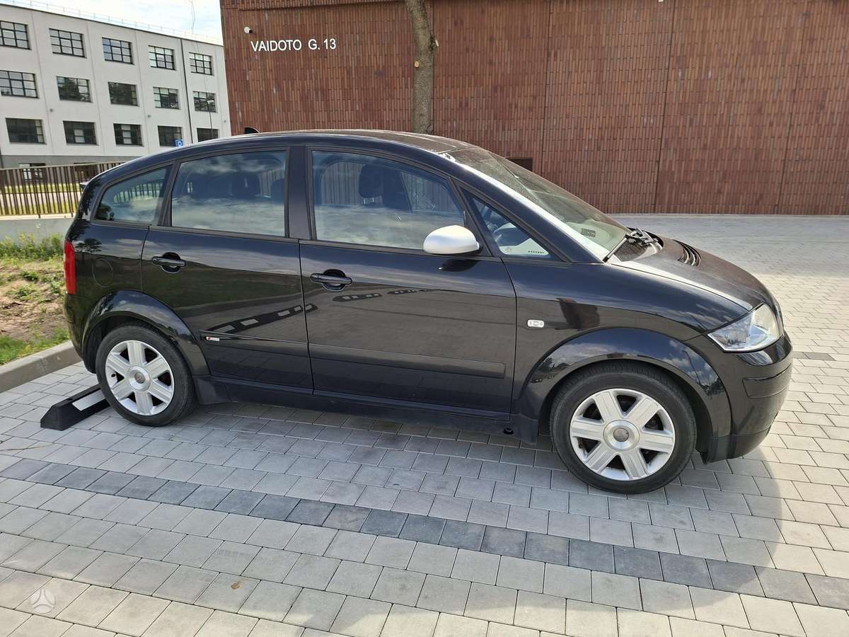 Audi A2, 1.4 l., Минивэн