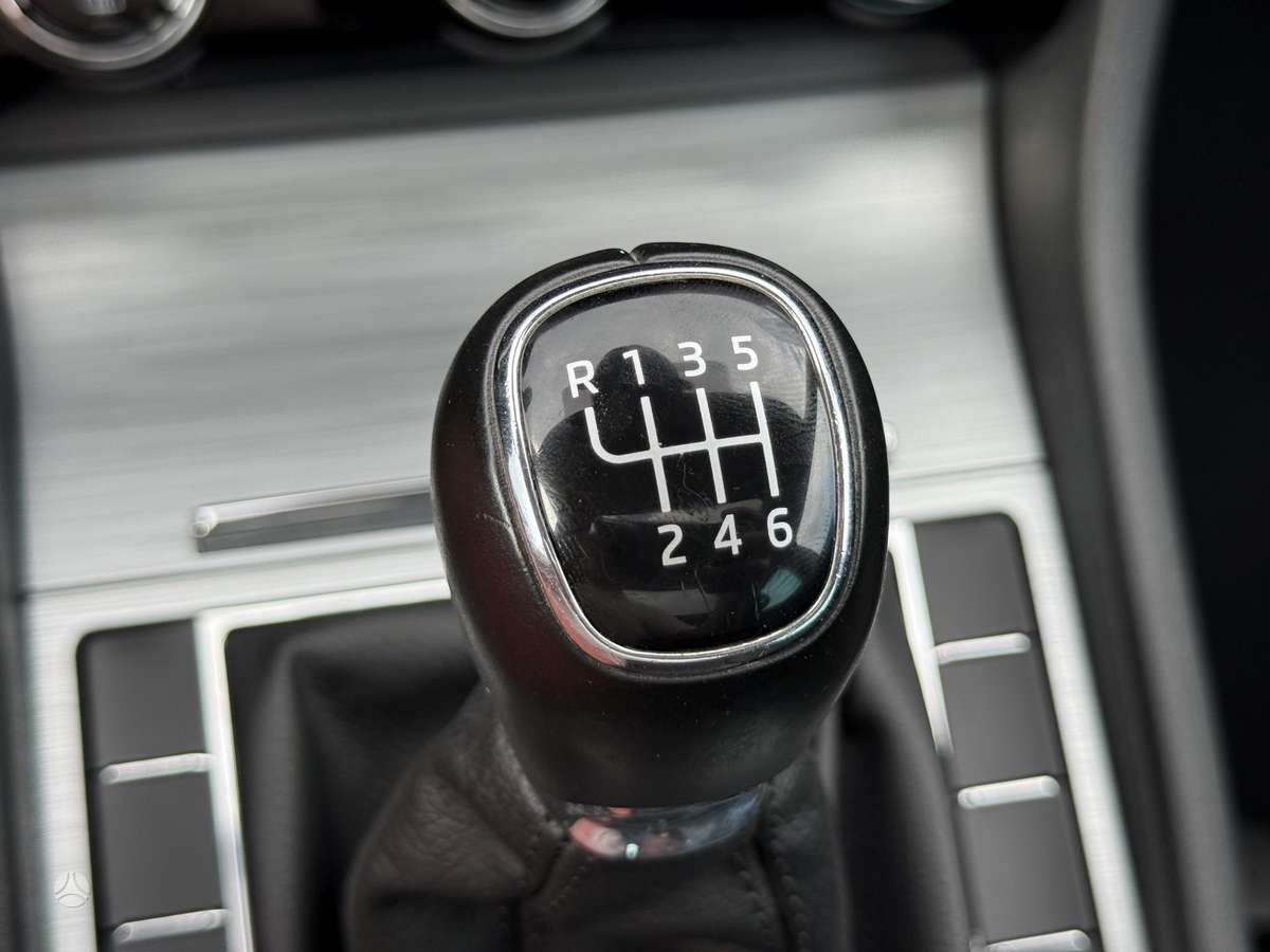 Skoda Superb, 2.0 l., Универсал