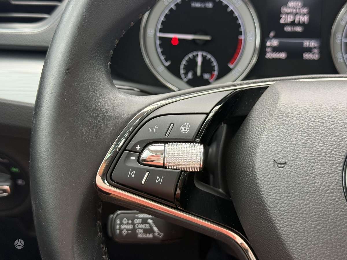 Skoda Superb, 2.0 l., Универсал