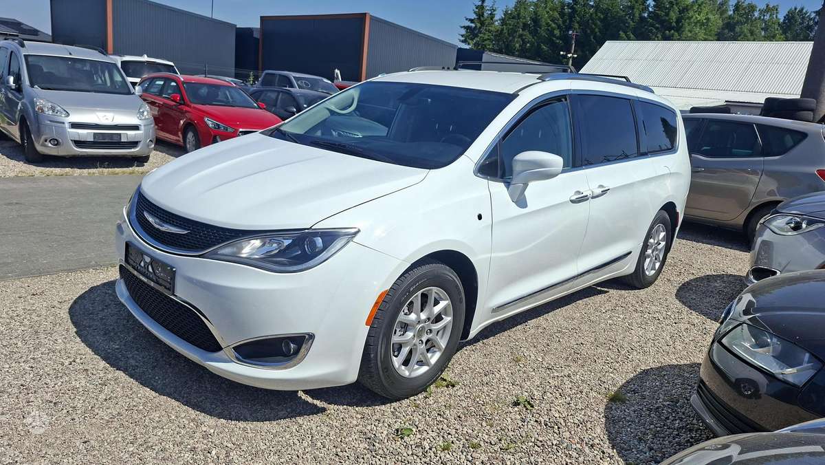 Chrysler Pacifica, 3.6 l., Минивэн