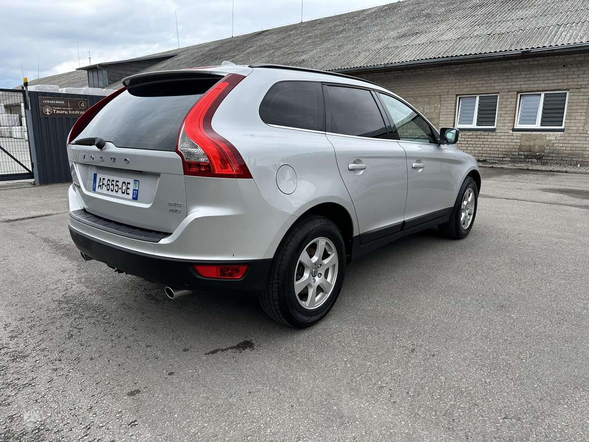 Volvo XC60 - 4