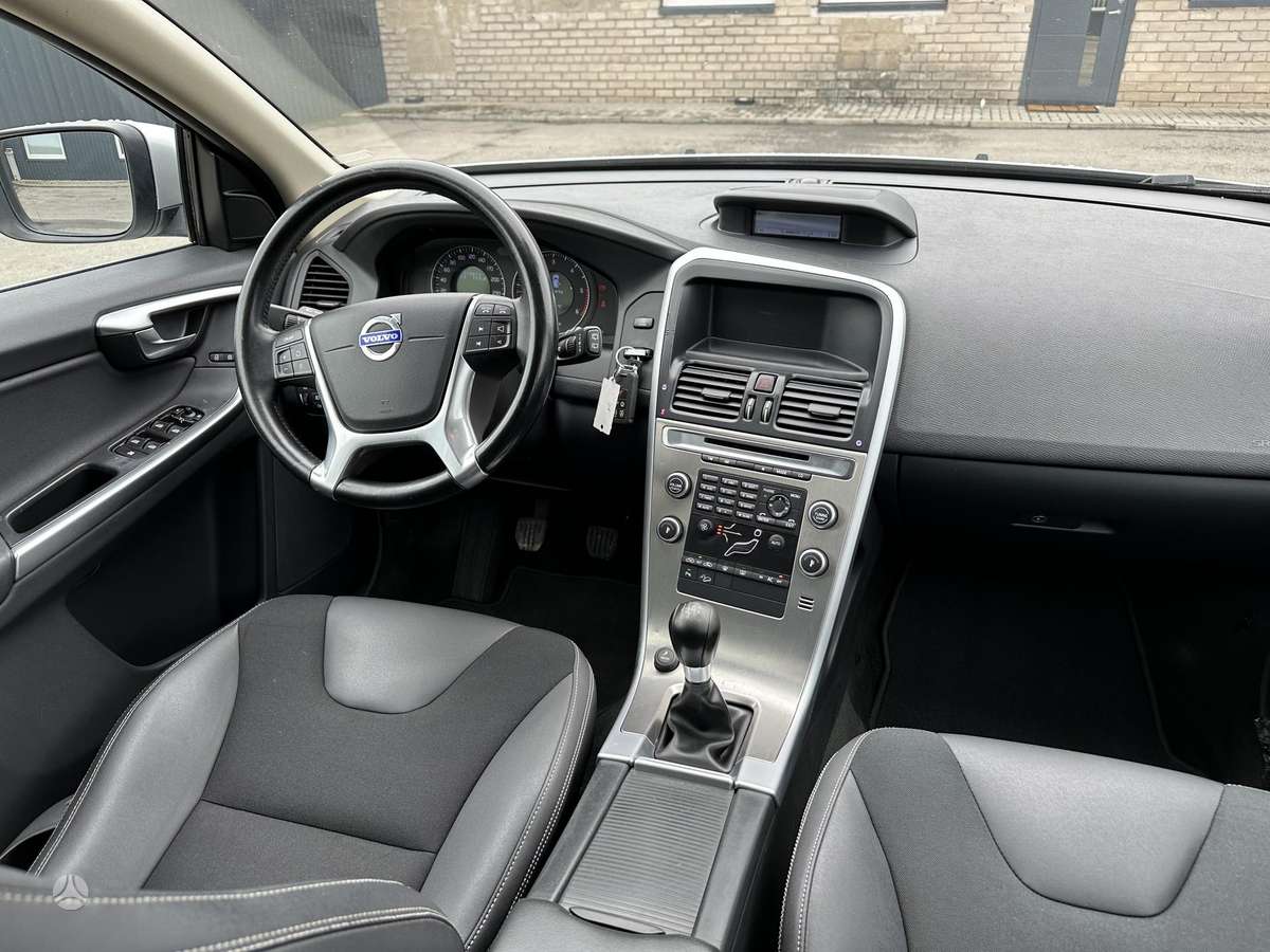 Volvo XC60 - 9