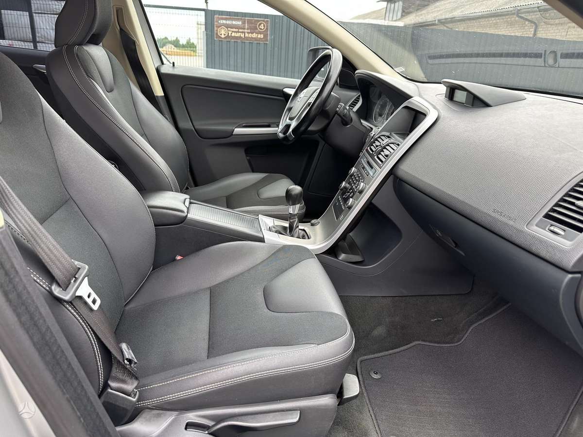 Volvo XC60 - 10