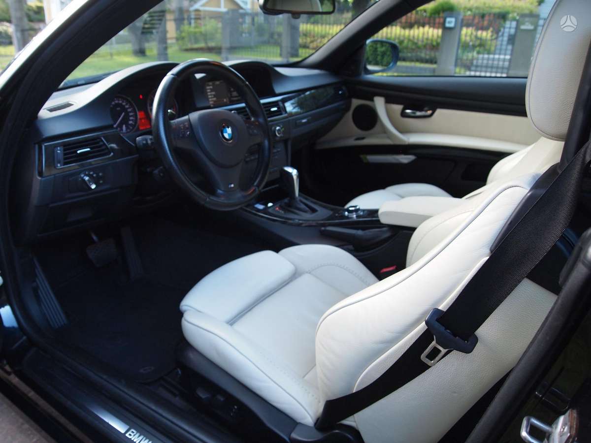 BMW 330, 3.0 l., Кабриолет