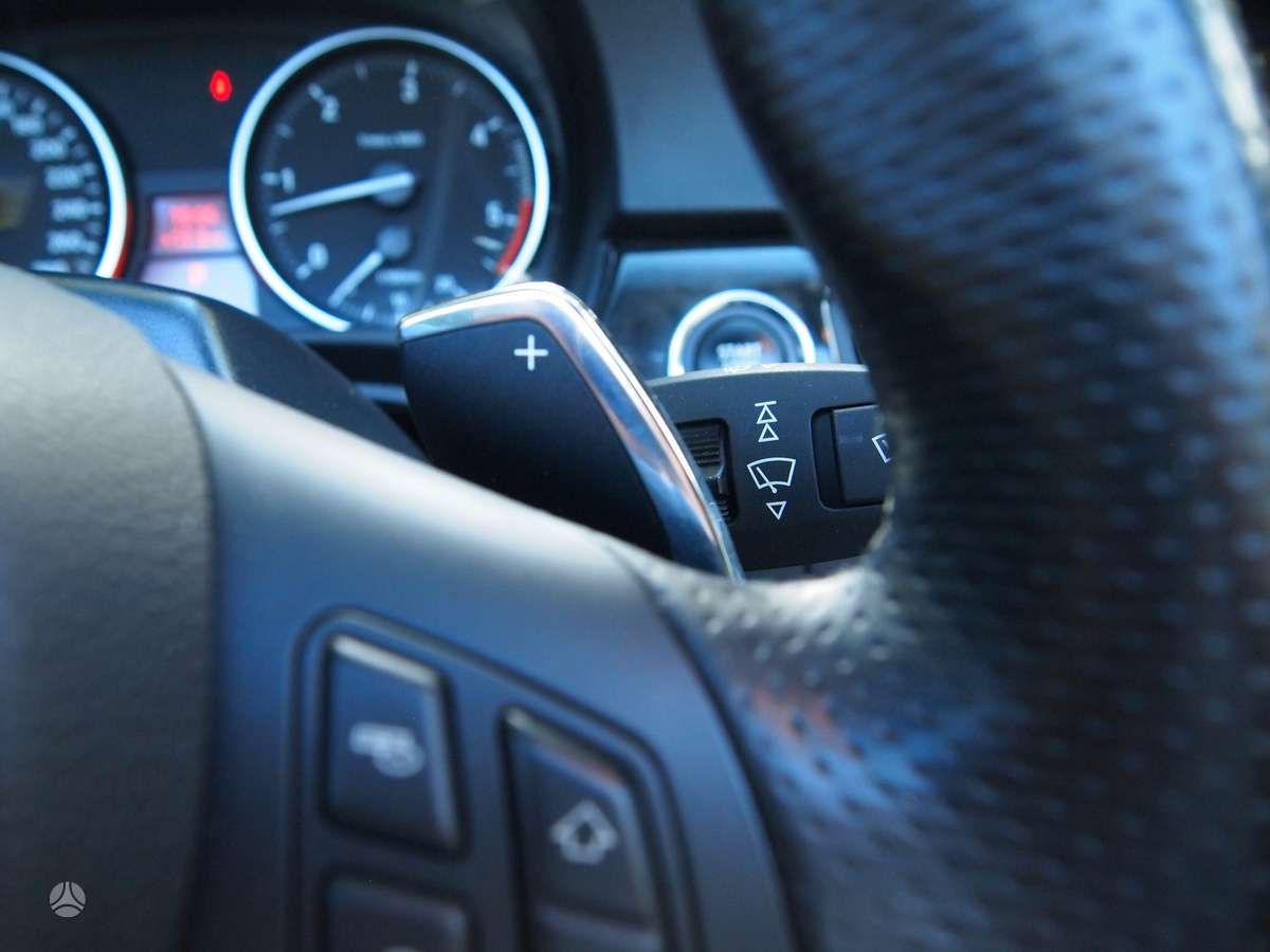 BMW 330, 3.0 l., Кабриолет
