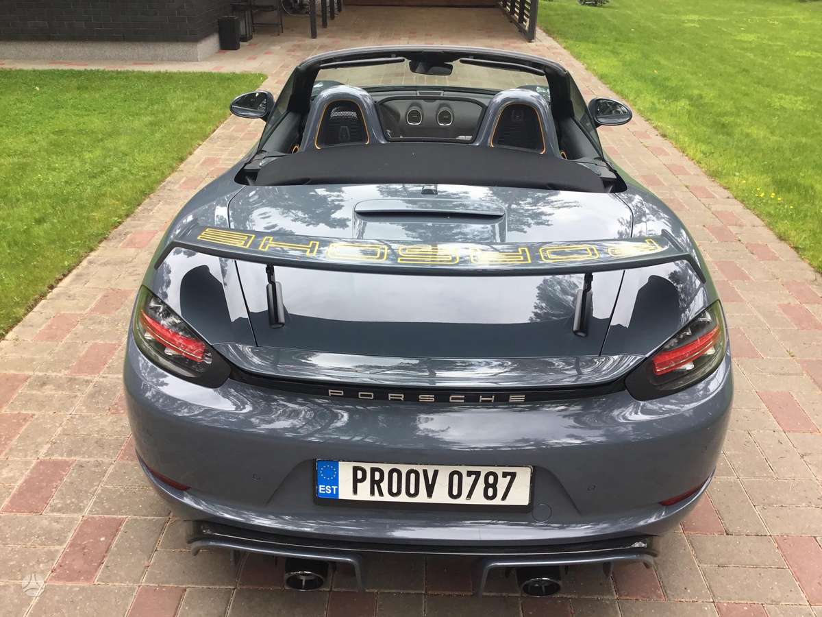 Porsche Boxster - 8