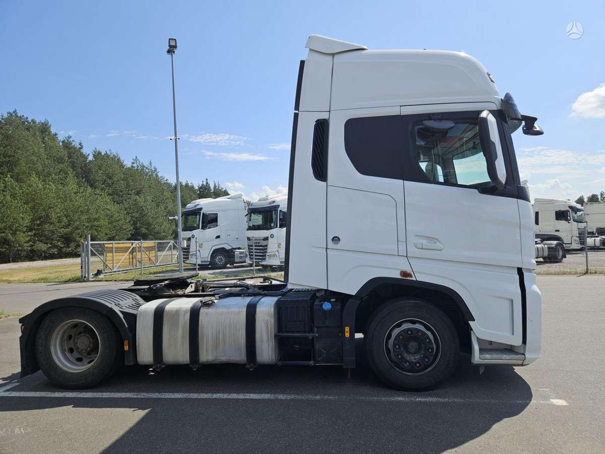 Ford F-MAX 500 Hydraulic, double sleeper