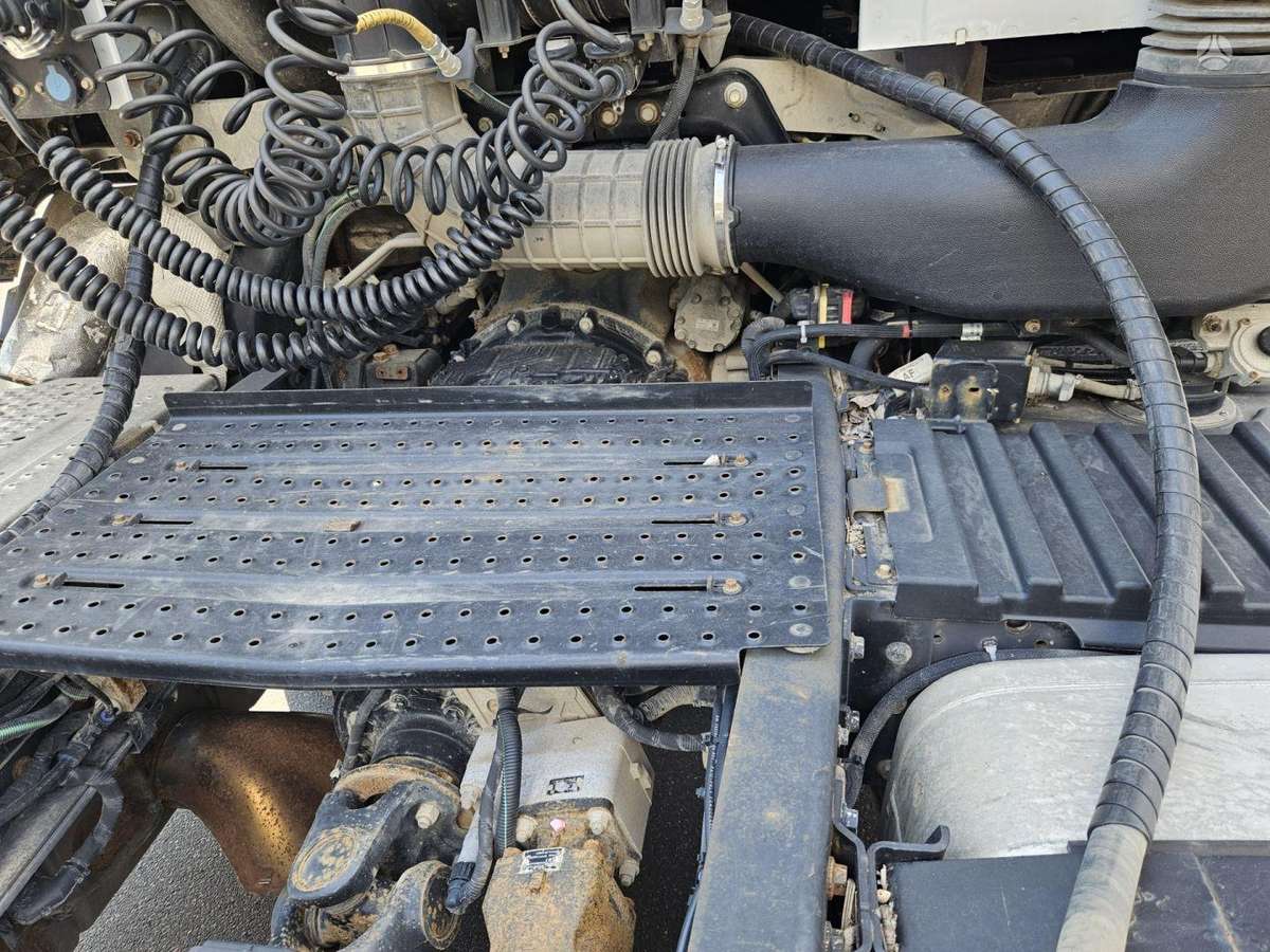 Ford F-MAX 500 Hydraulic, double sleeper
