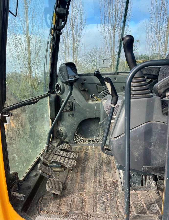 Hyundai Robex 60 CR-9A, ekskavatoriai