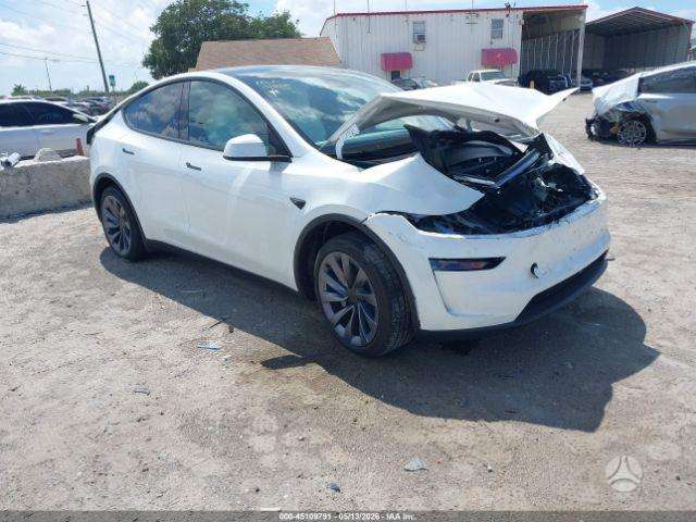 Tesla Model Y, 82 кВт·ч, Минивэн