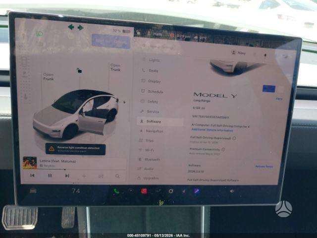 Tesla Model Y, 82 kWh, mpv / minivan