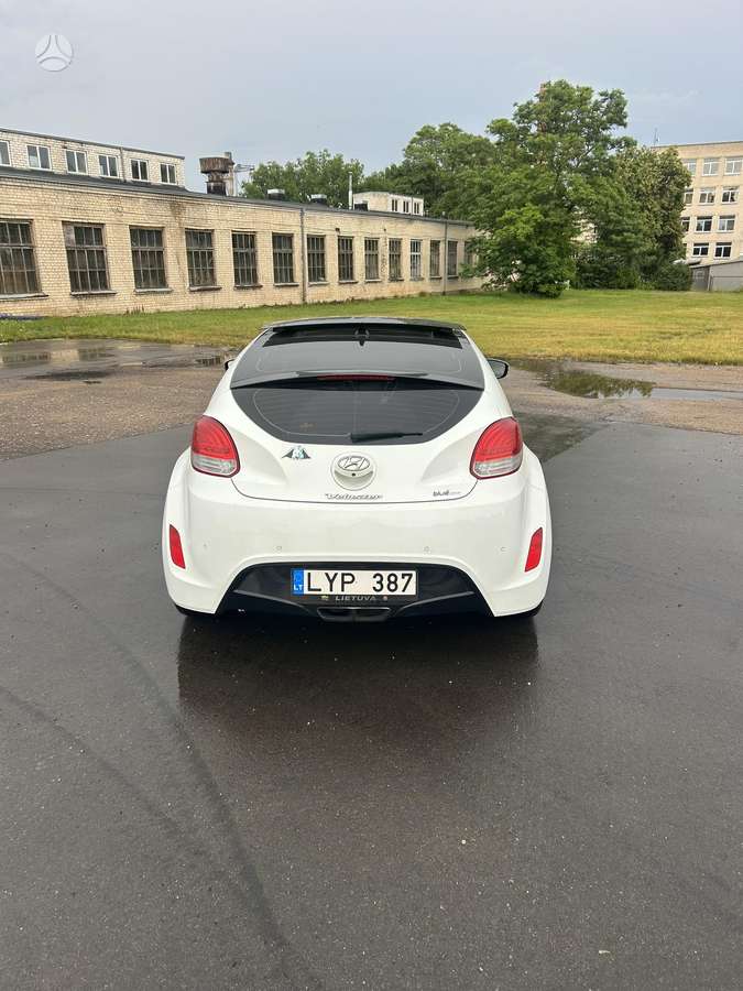 Hyundai Veloster, 1.6 l., hatchback