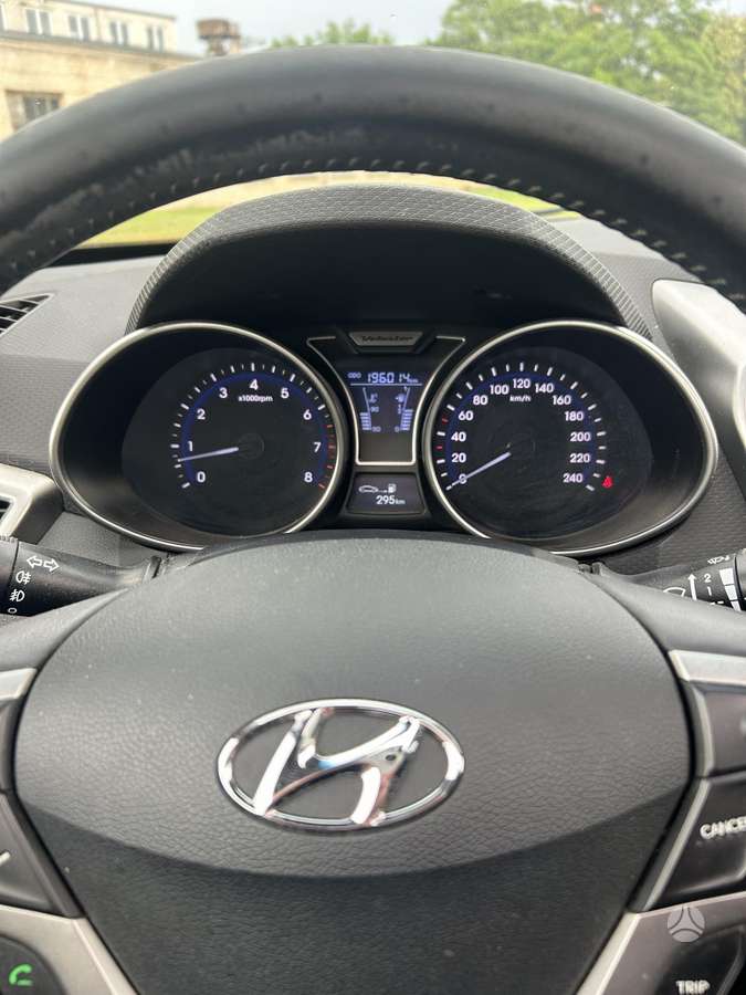 Hyundai Veloster, 1.6 l., hatchback