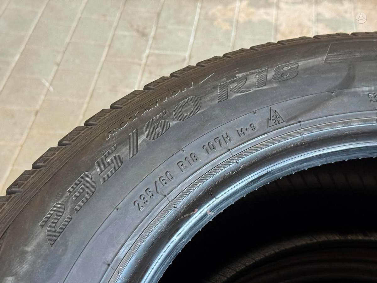 Pirelli WINTER ICE ZERO FR, зимние 235/60 R18