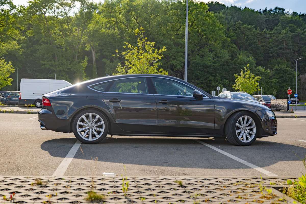 Audi A7, 3.0 l., Купе (coupe)