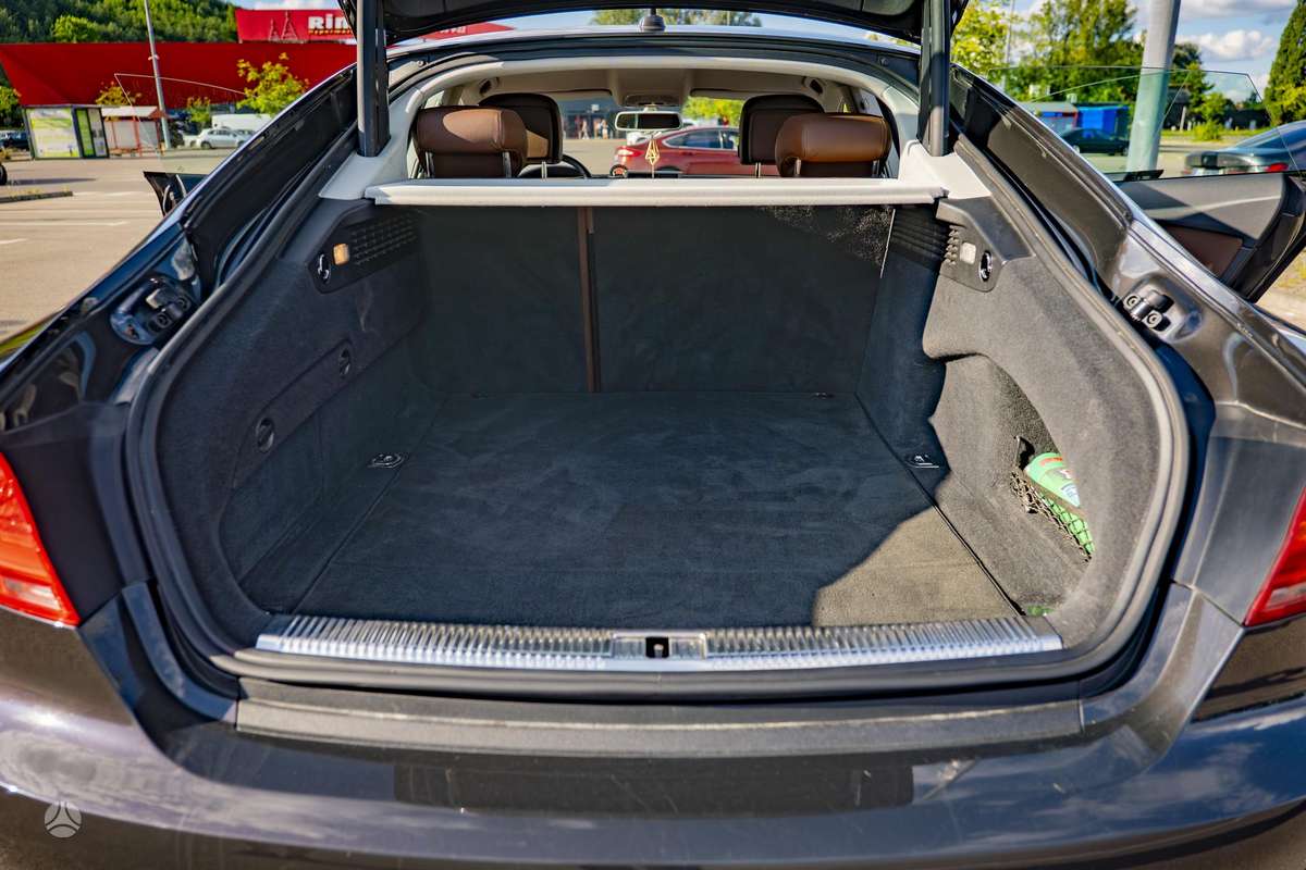 Audi A7, 3.0 l., coupe