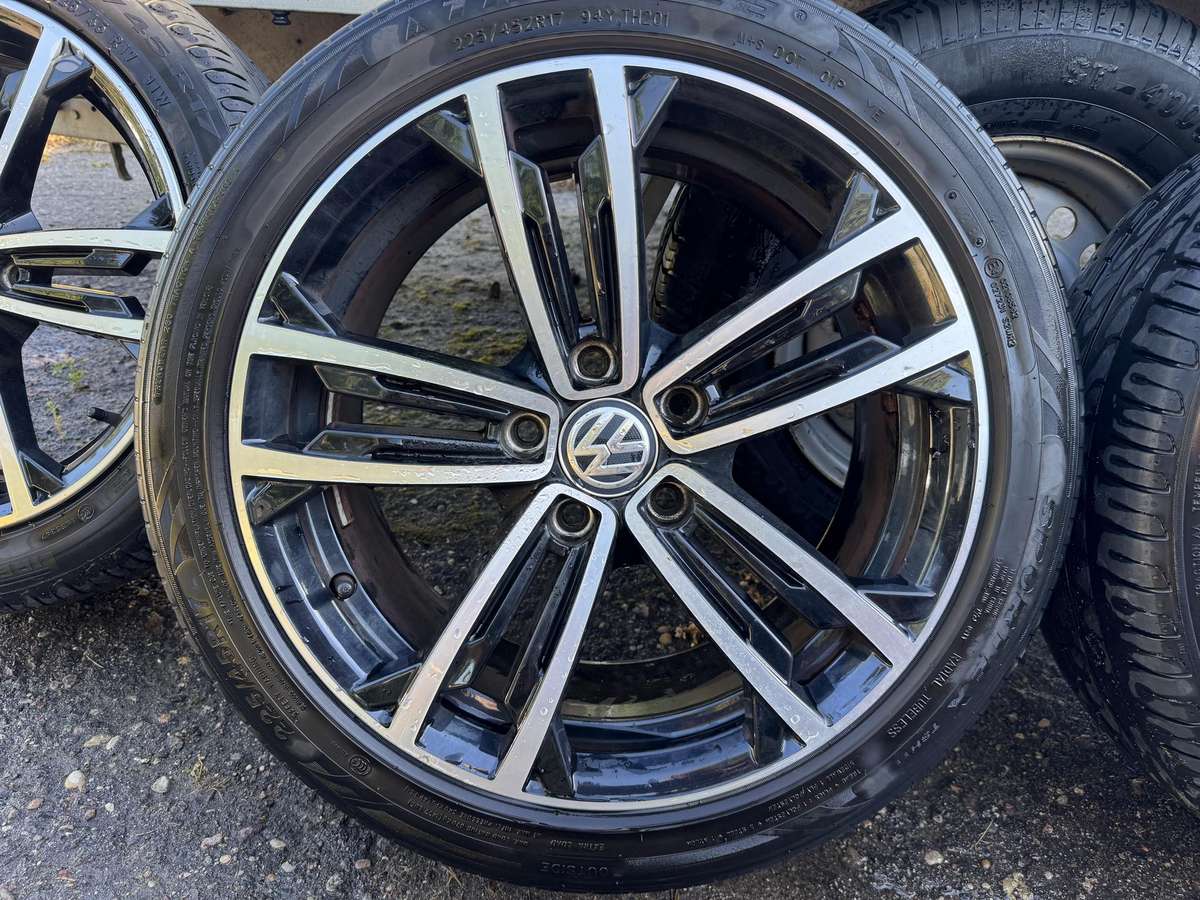 Volkswagen, light alloy, R17