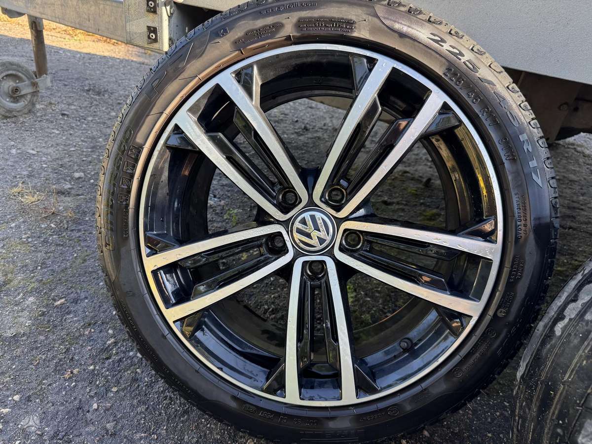 Volkswagen, light alloy, R17