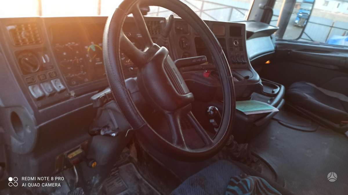 Scania 114, double sleeper