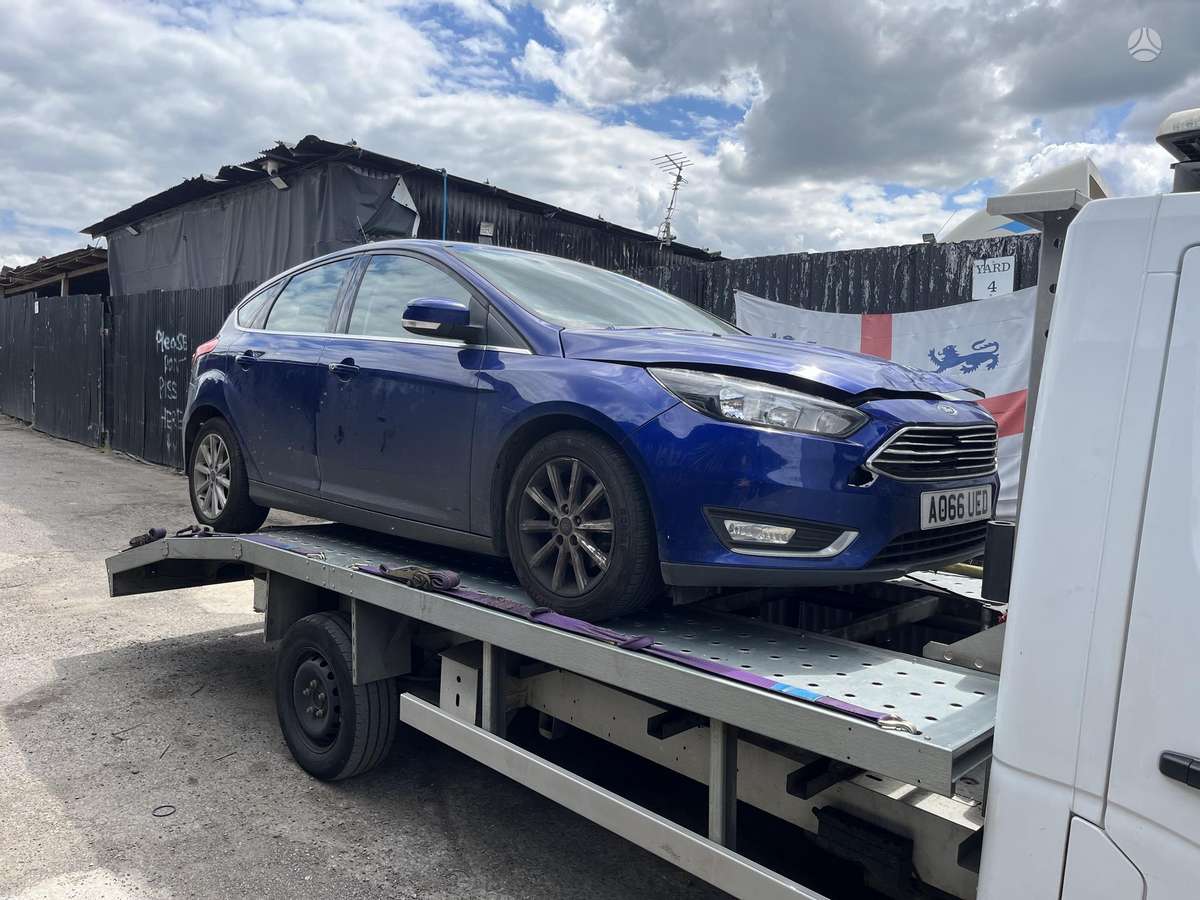 Ford Focus, 1.0 l., hatchback