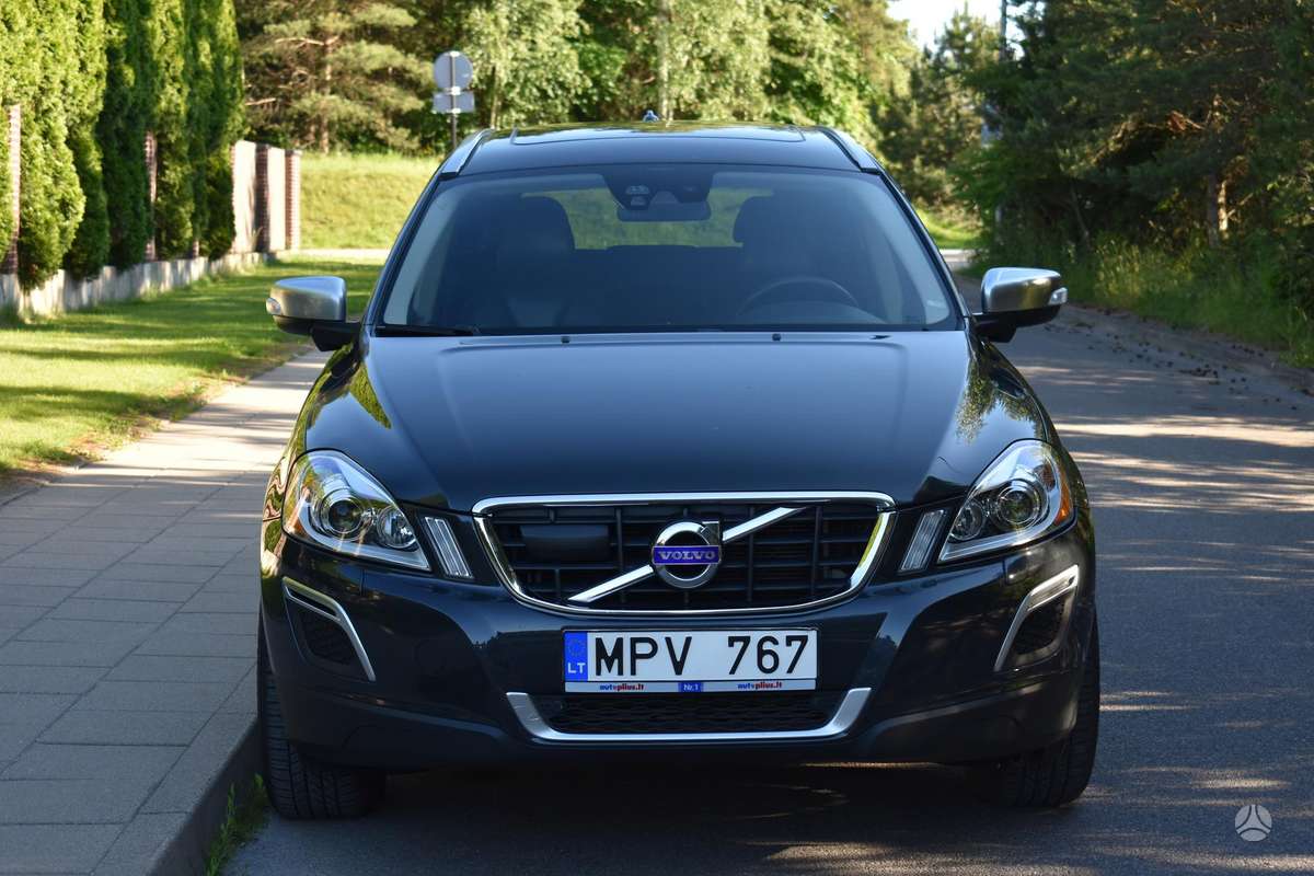 Volvo XC60 - 2