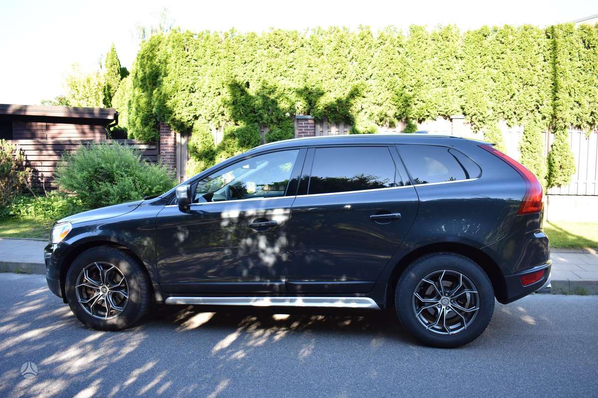 Volvo XC60 - 4
