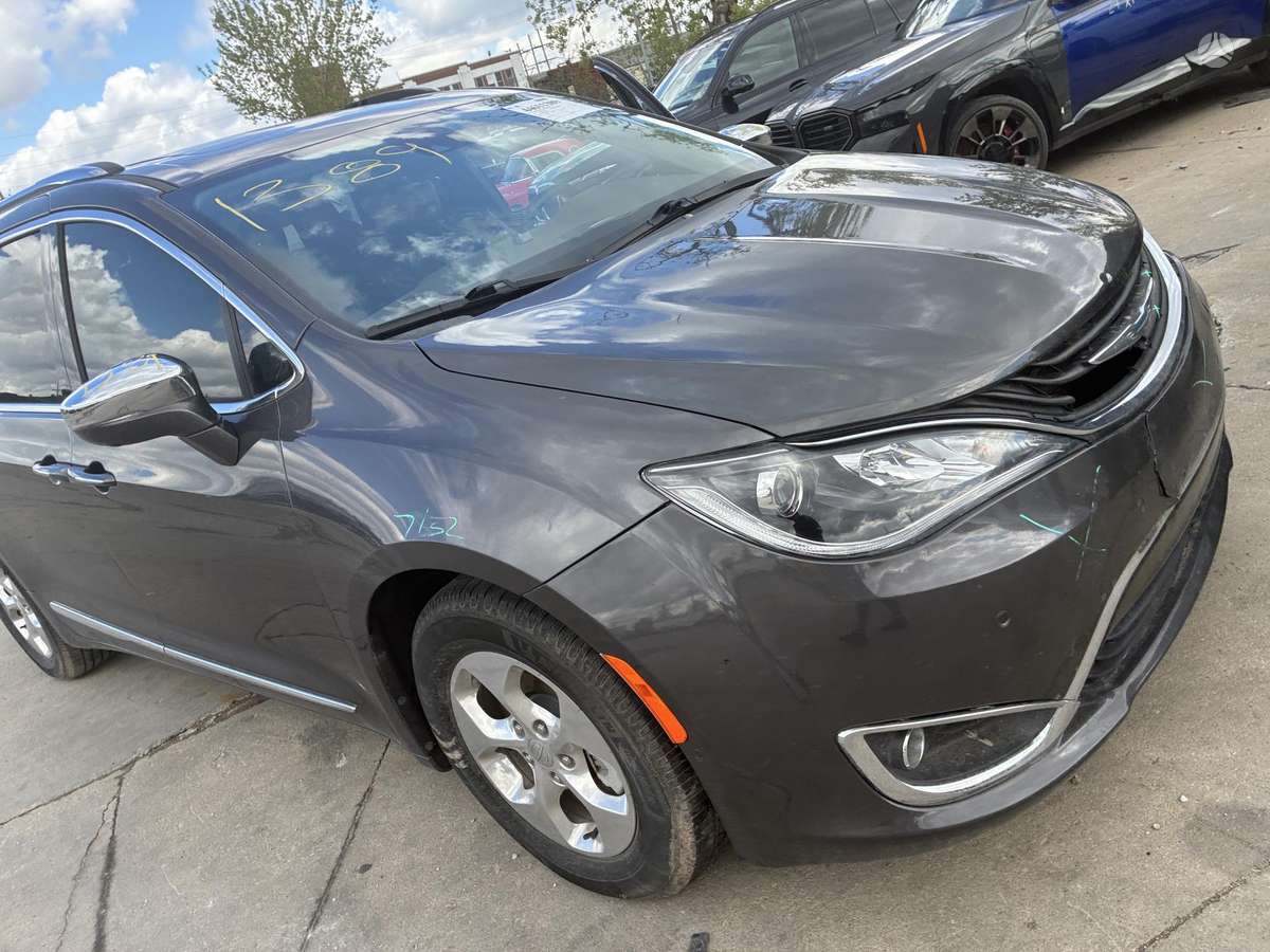 Chrysler Pacifica, 3.6 l., mpv / minivan