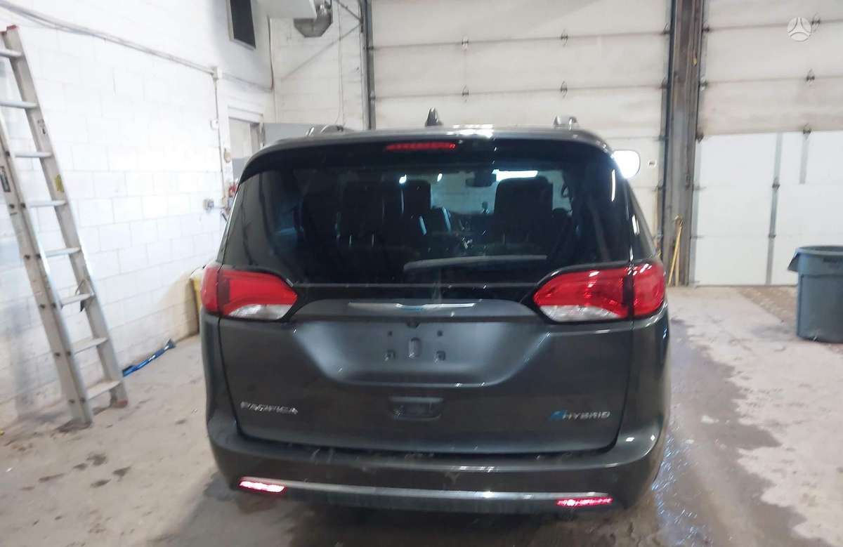 Chrysler Pacifica, 3.6 l., Минивэн