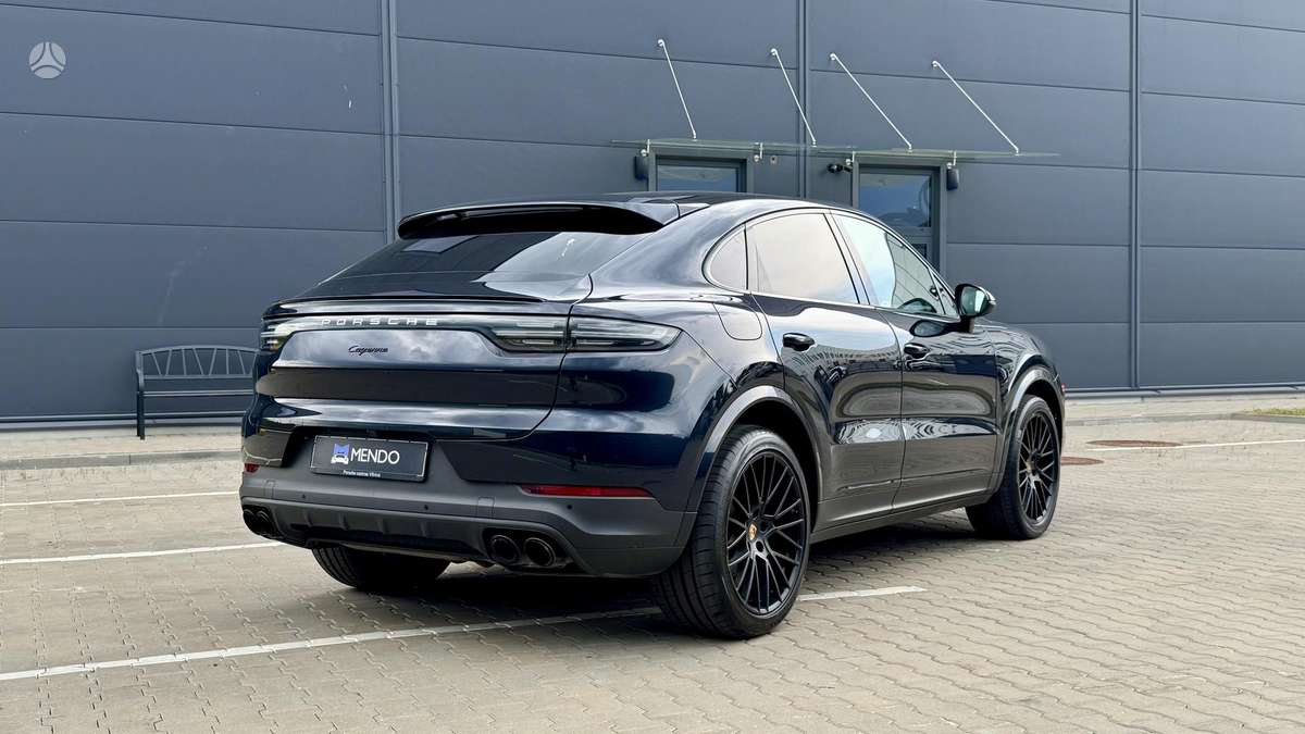 Porsche Cayenne Coupe - 2