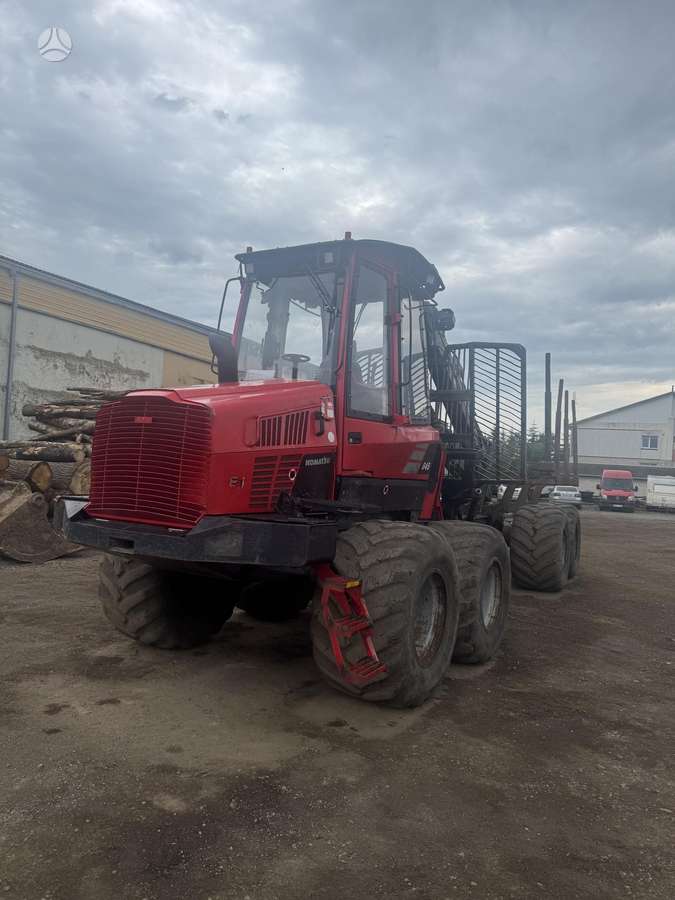 Komatsu 845, форвардеры