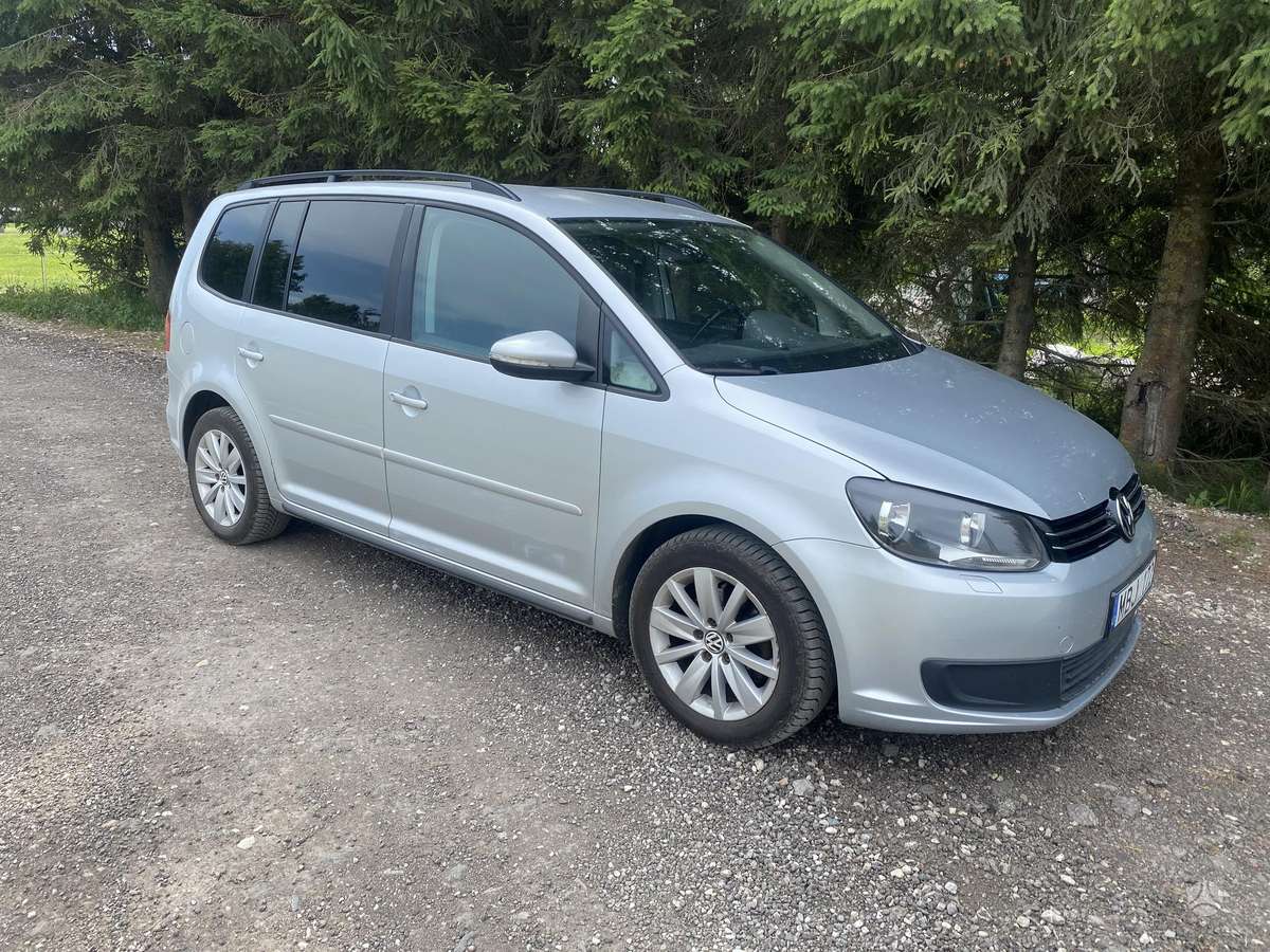 Volkswagen Touran - 2