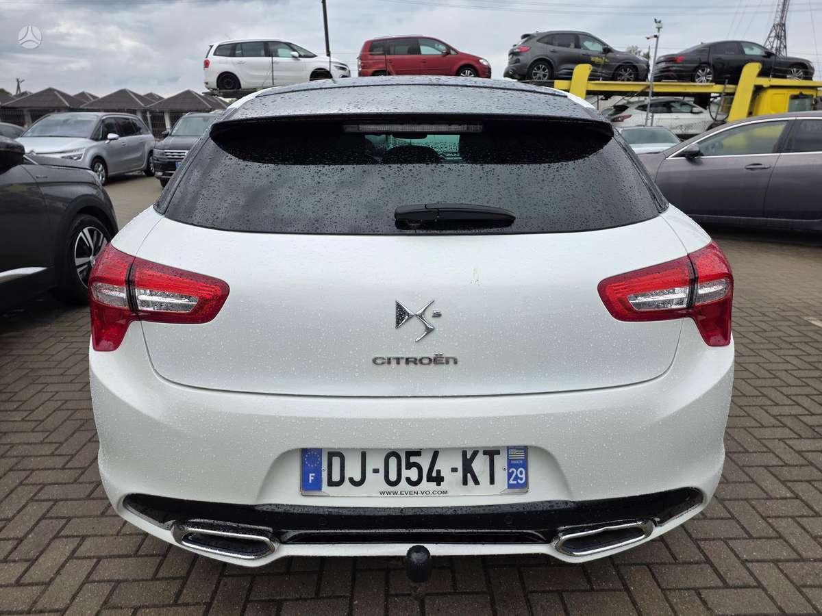 Citroen DS5, 2.0 l., Хэтчбек