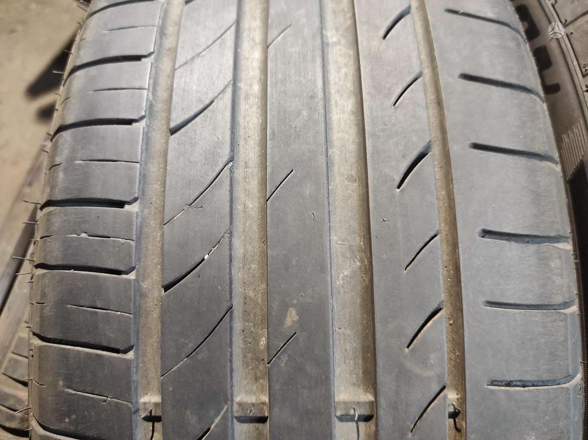 Pirelli VasarinesUniversaliosZiemines, летние 235/45 R19
