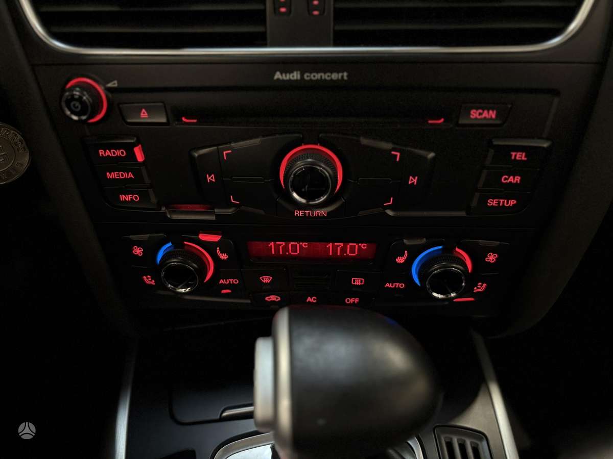 Audi A5, 2.0 l., convertible