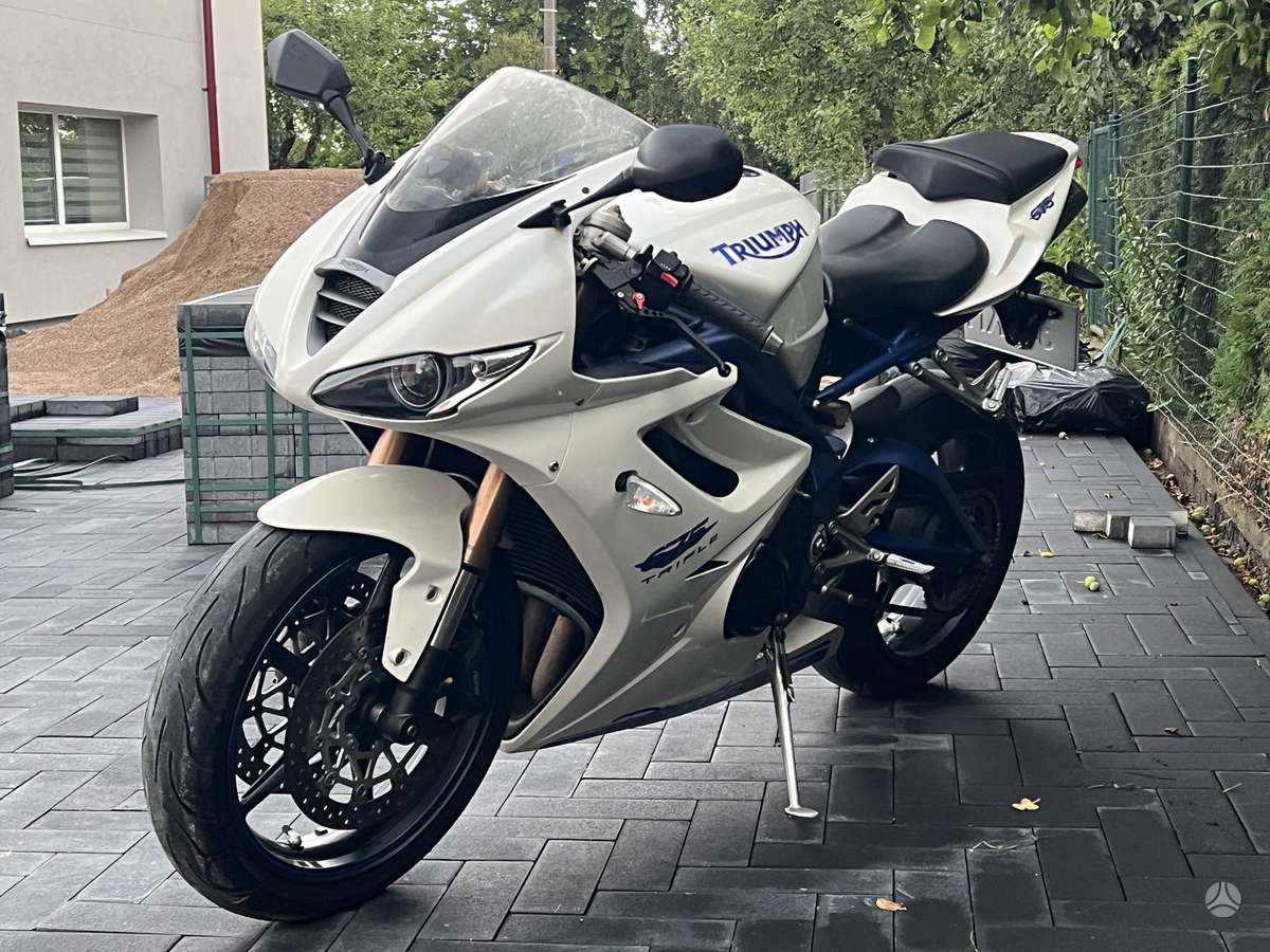 Triumph Daytona 675cc, superbikes