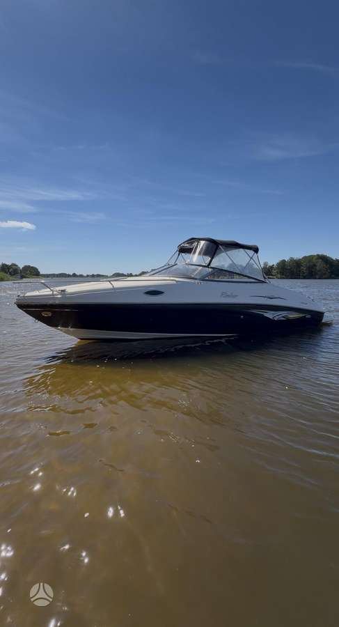 Rinker Captiva 232, jachtos / kateriai