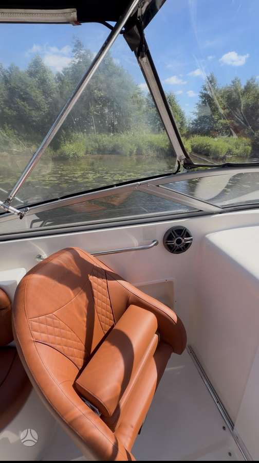 Rinker Captiva 232, яхты / катера