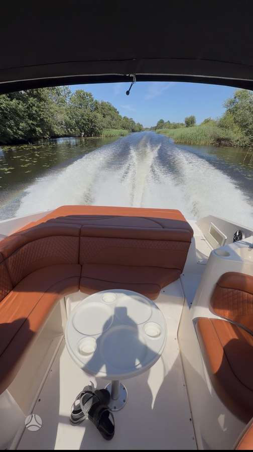 Rinker Captiva 232, яхты / катера