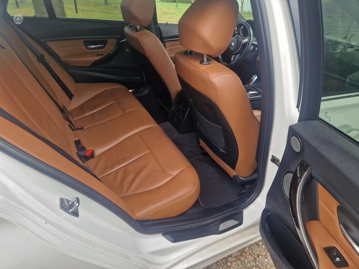 BMW 320, 2.0 l., wagon