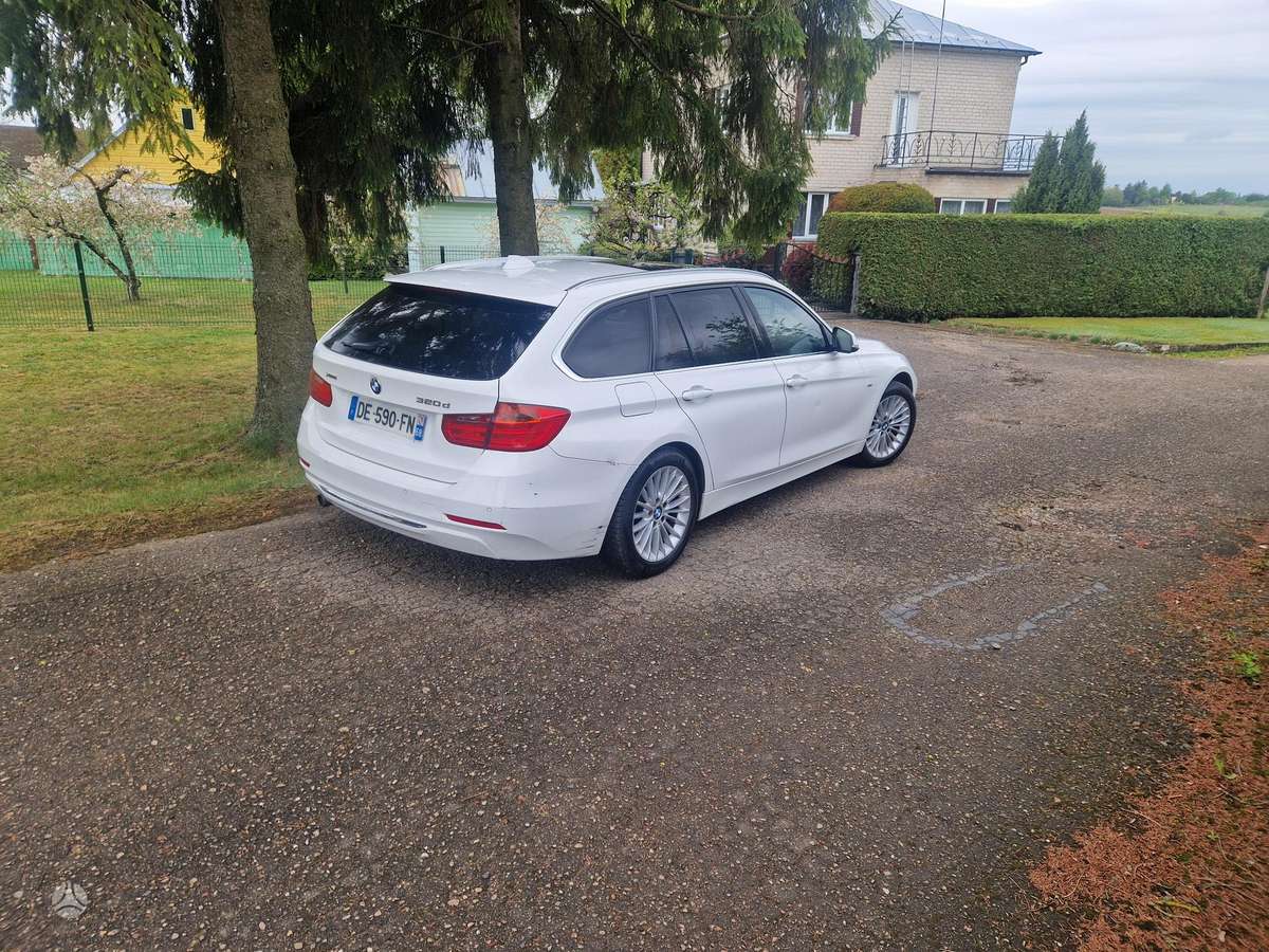 BMW 320, 2.0 l., universalas