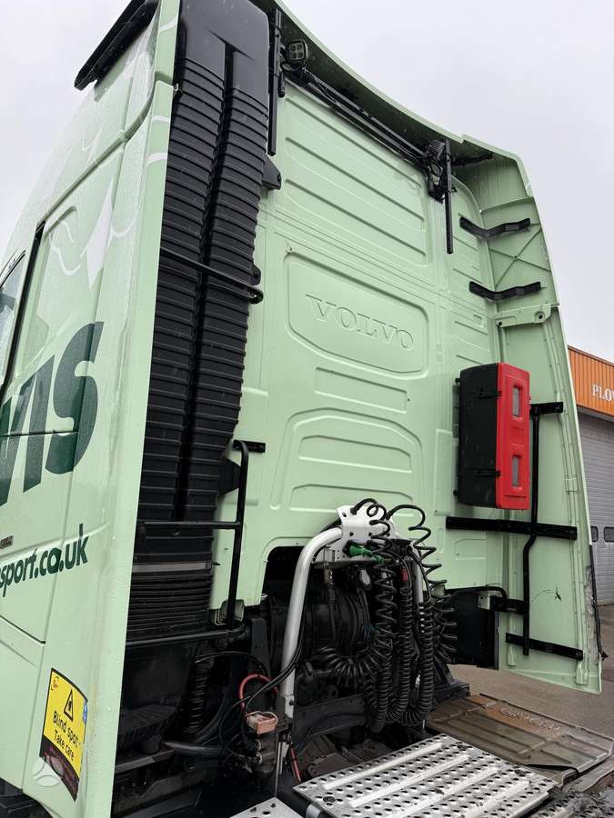 Volvo FH 460, single sleeper