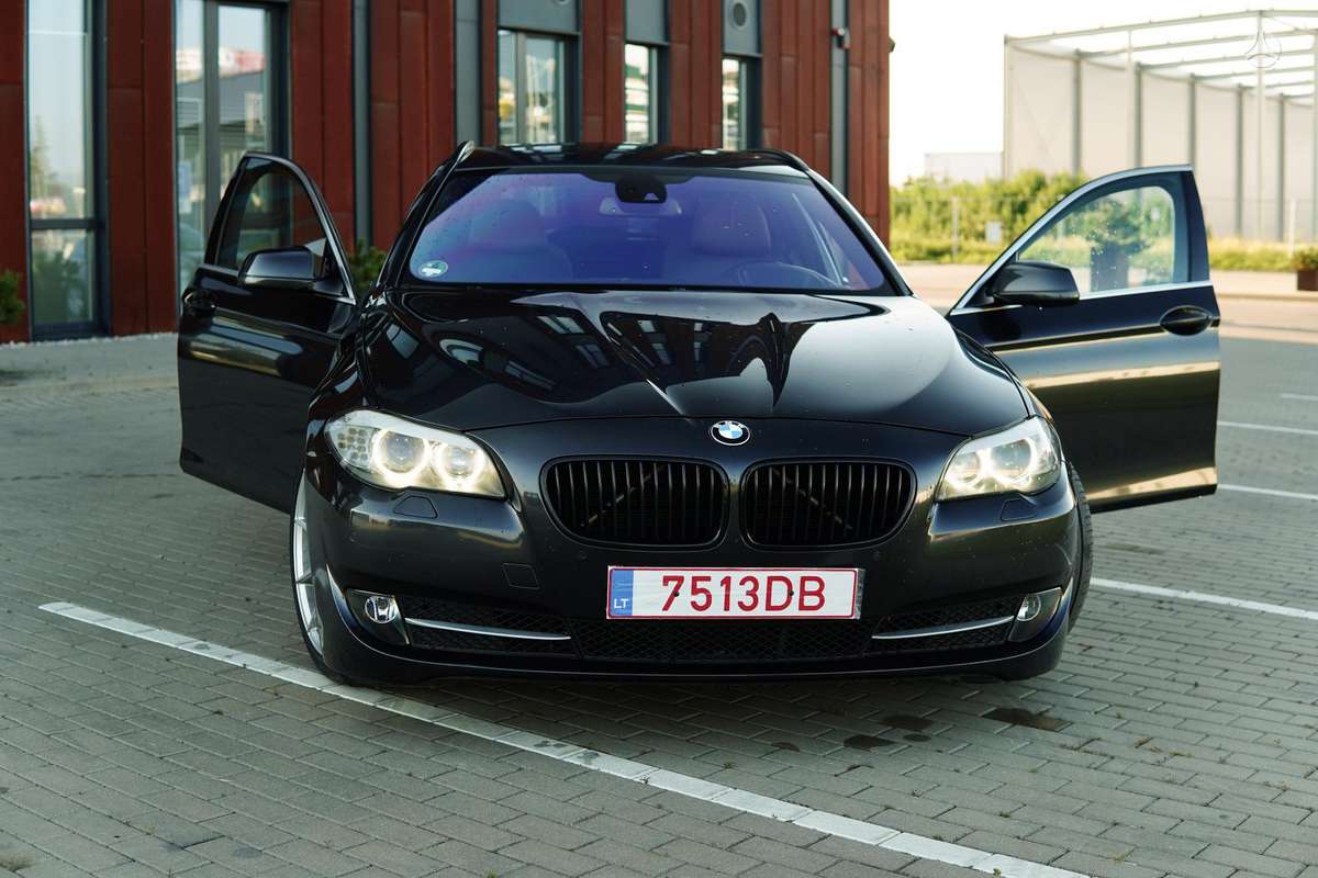 BMW 525, 3.0 l., Универсал