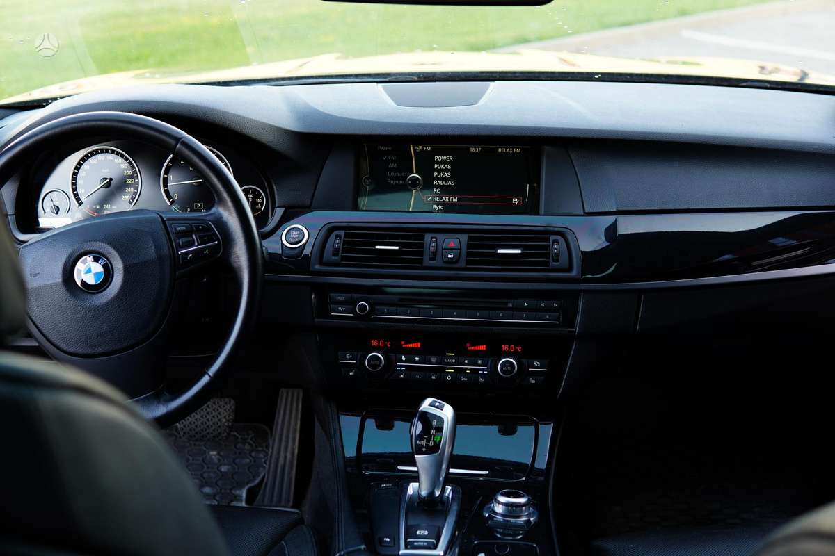 BMW 525, 3.0 l., Универсал