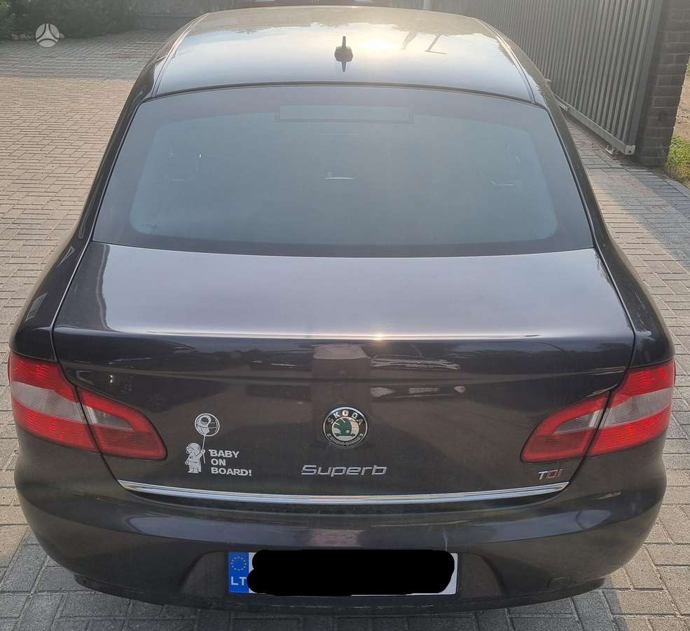 Skoda Superb, 2.0 l., hatchback