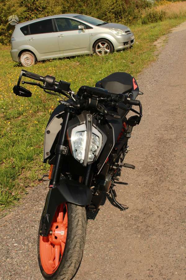 KTM Duke 125cc, street / classic
