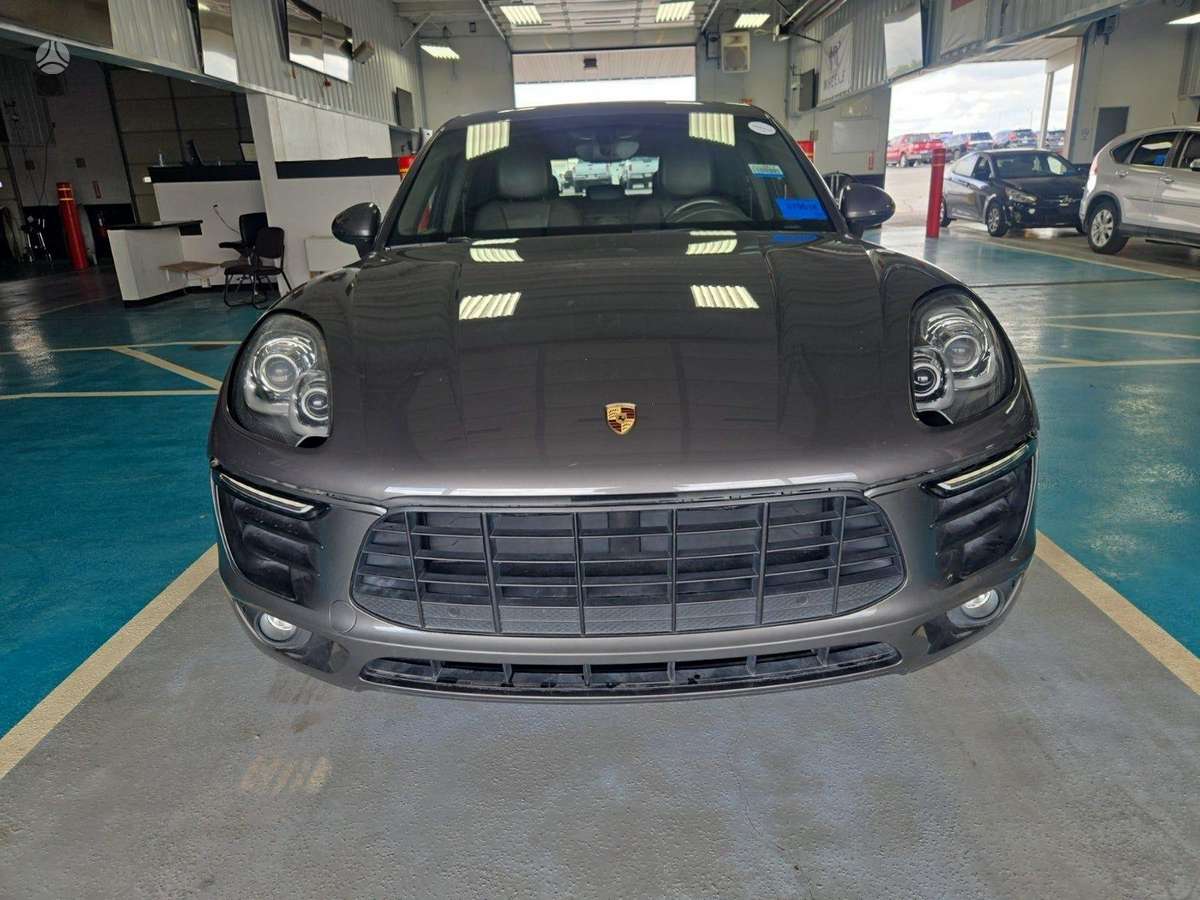Porsche Macan - 5